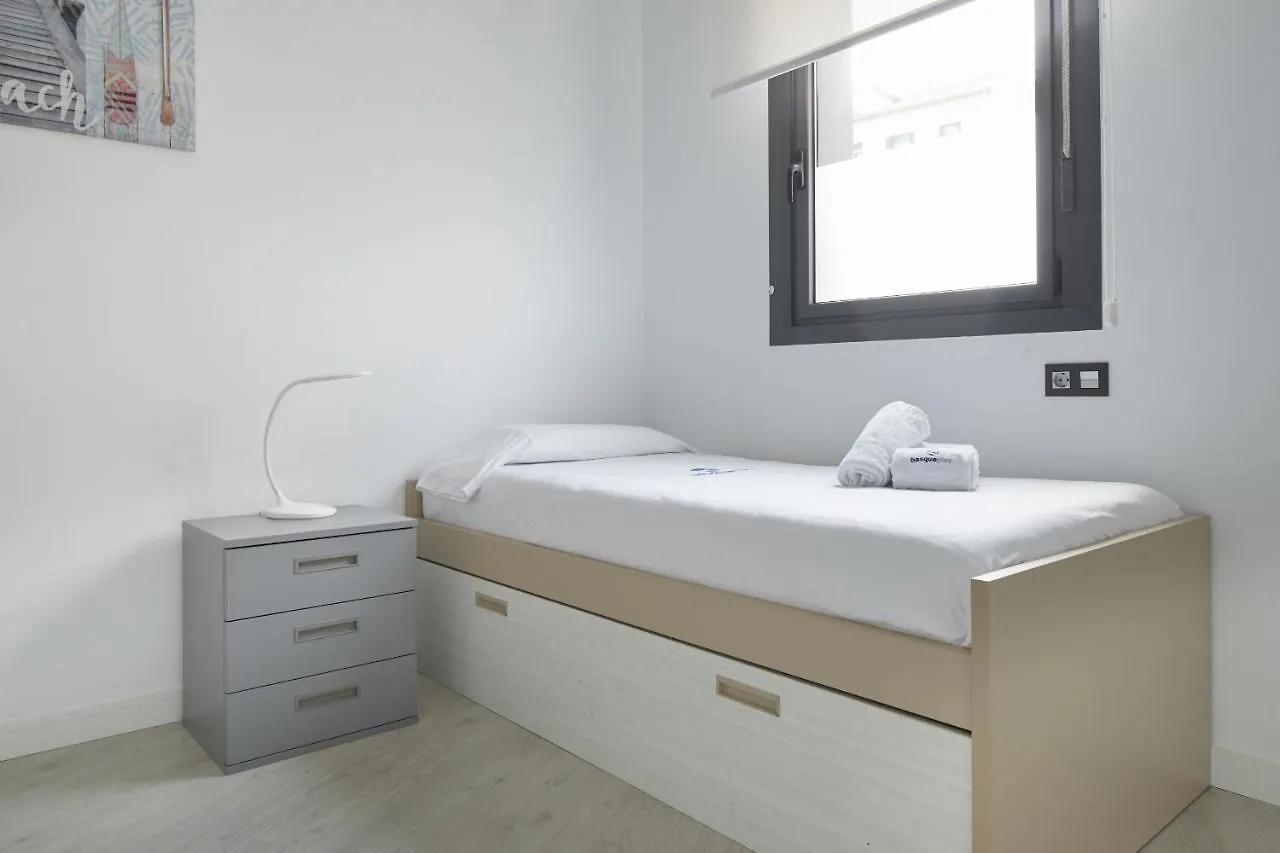 Aintza - Basque Stay San Sebastian 0*,  Spain